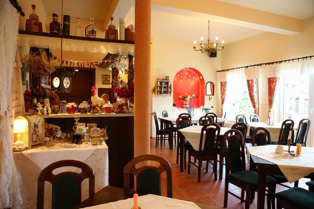 Osrodek Wczasowy Marysia Hotel นีคอร์เซ ภายนอก รูปภาพ